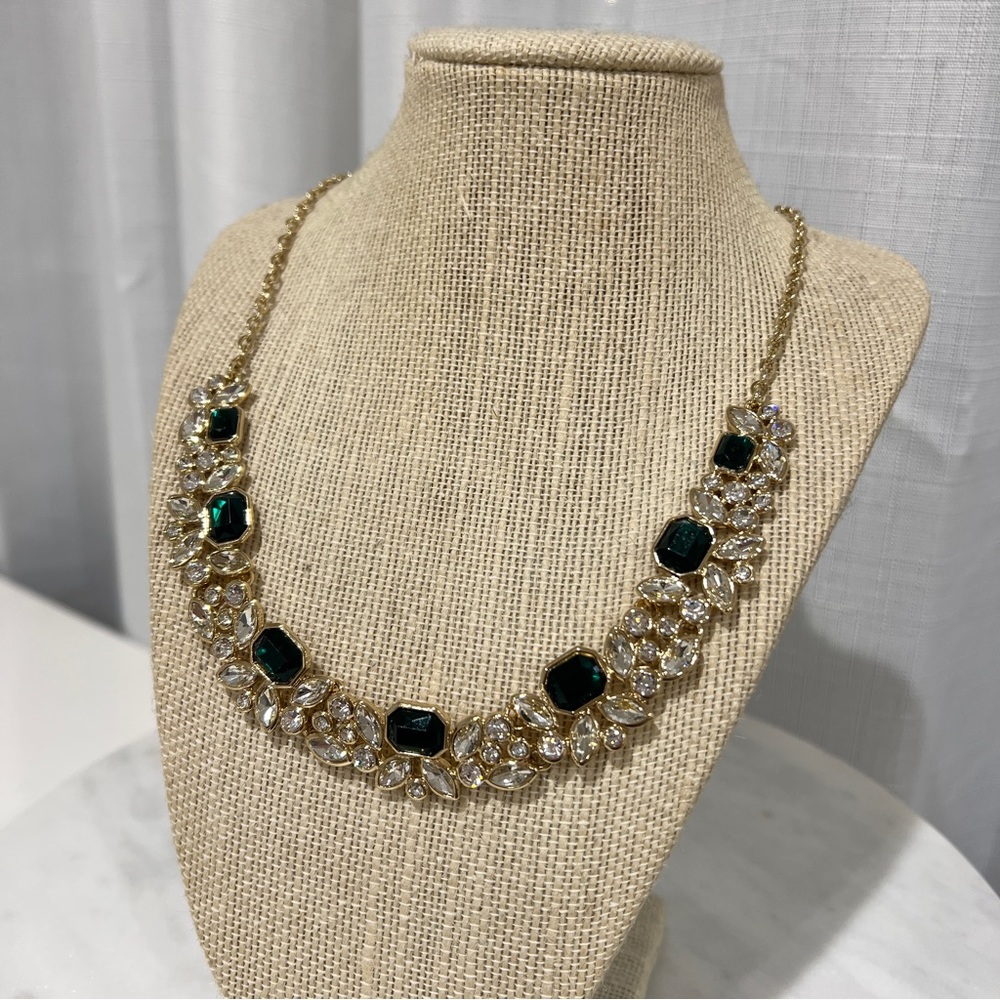 Emerald and gold princess necklace